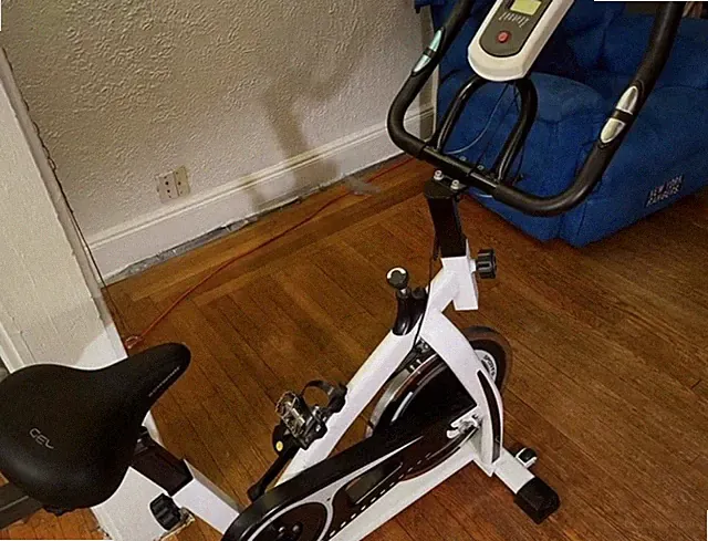 Stationary (Exercise/Workout) bike